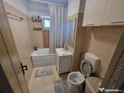 Apartament 3 camere zona Poarta 6