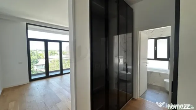 Apartament 4 Camere tip TRIPLEX- Terase 70mp
