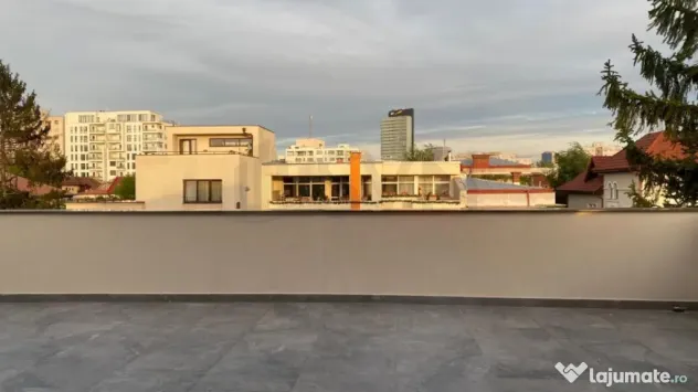 Vila 1 Mai spatioasa si moderna cu garaj subteran