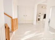 Vila individuala P M || 4 camere 2 bai || 500mp teren 