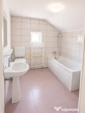 Vila individuala P M || 4 camere 2 bai || 500mp teren 