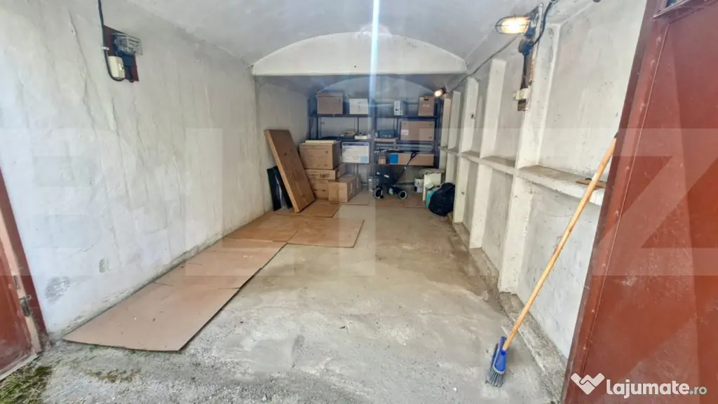 Garaj spatios, str. Crangului