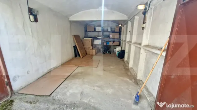 Garaj spatios, str. Crangului