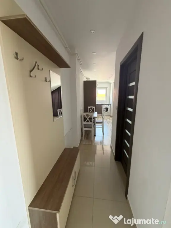 Apartament 2 camere, de inchiriat, zona Mihai Viteazul, Rada