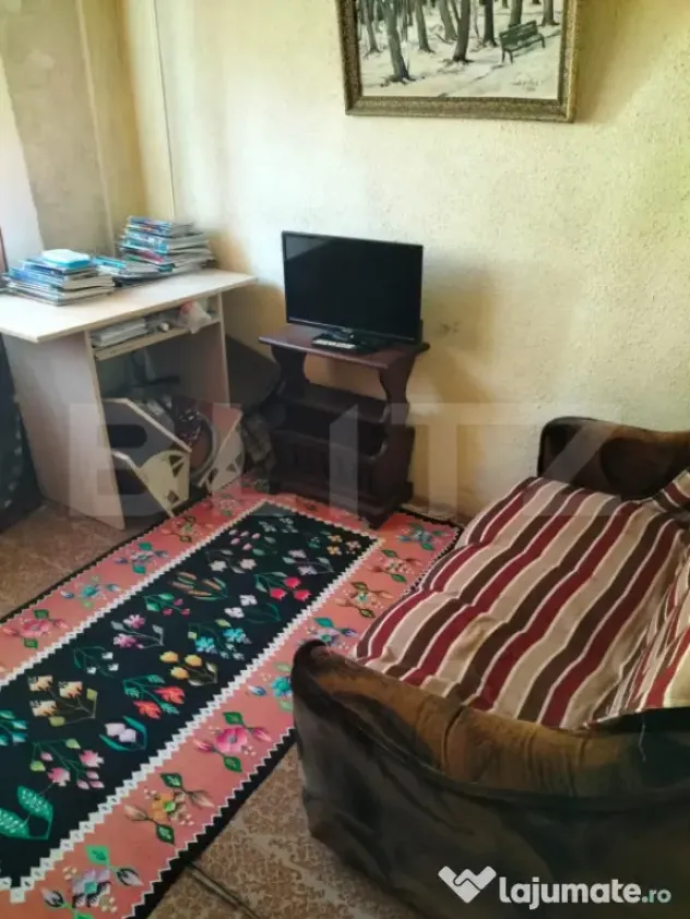 Apartament 4 camere decomandat, 75.63 mp - zona Dancu