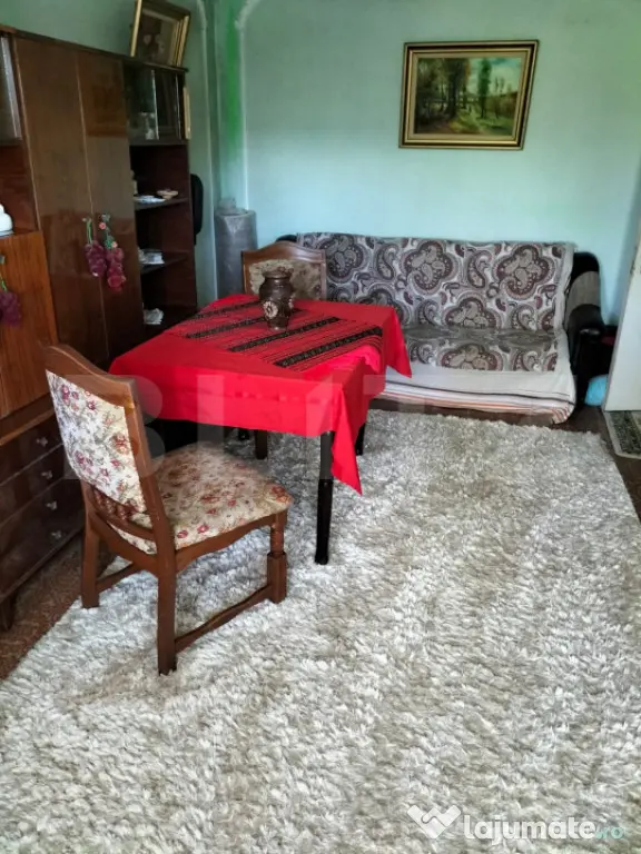 Apartament 4 camere decomandat, 75.63 mp - zona Dancu