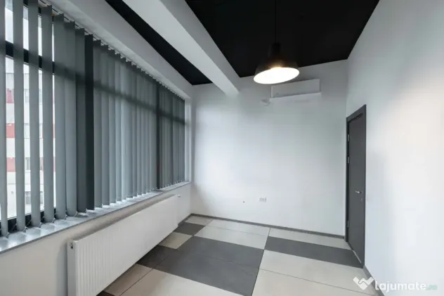 Spatiu comercial - zona Brotacei