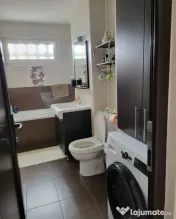 Apartament 4 camere, decomandat, 80 mp, zona Calea Bucuresti