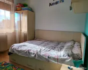 Apartament 4 camere, decomandat, 80 mp, zona Calea Bucuresti