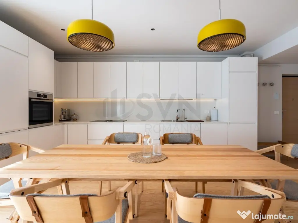 PENTHOUSE SUPERB l MOBILAT DESIGN l TERASA l VEDERE LAC P...