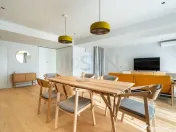 PENTHOUSE SUPERB l MOBILAT DESIGN l TERASA l VEDERE LAC P... 