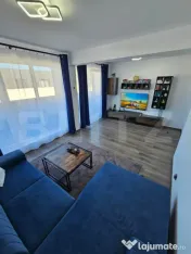 Apartament 2 camere decomandat, terasa 27mp, 2 parcari, zona