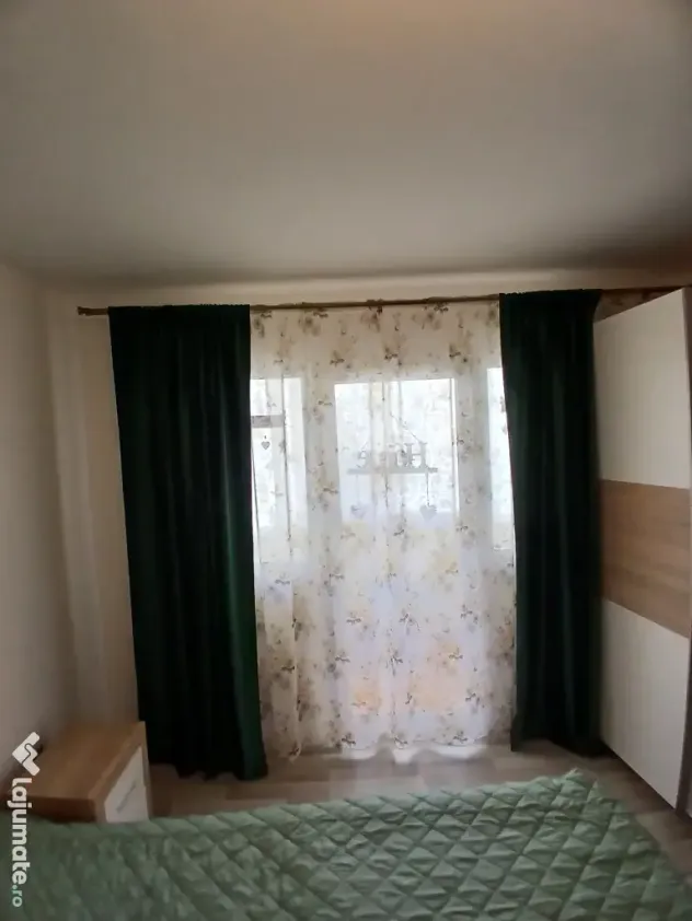 Vând apartament cu 2 camere central