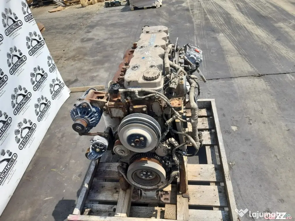 Motor Cummins QSB 6.7 pentru excavator pe senile Komatsu PC210-8
