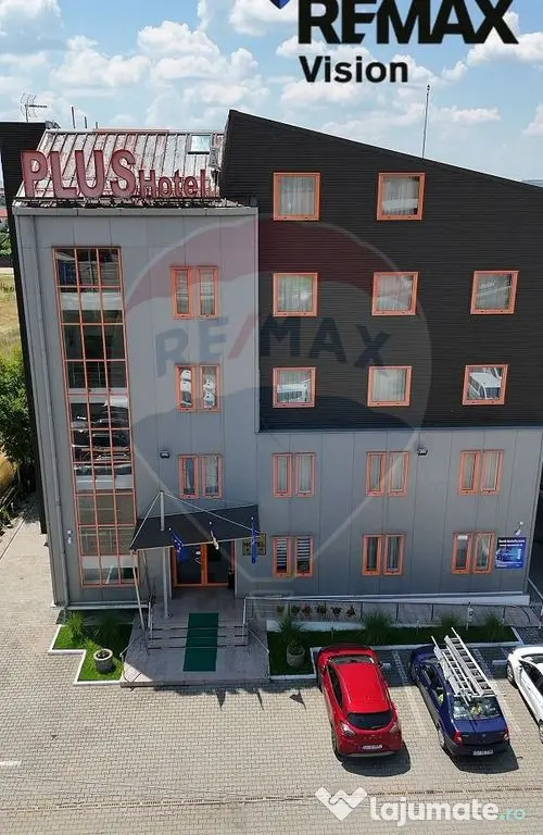 Hotel + Hala de inchiriat in zona Ford
