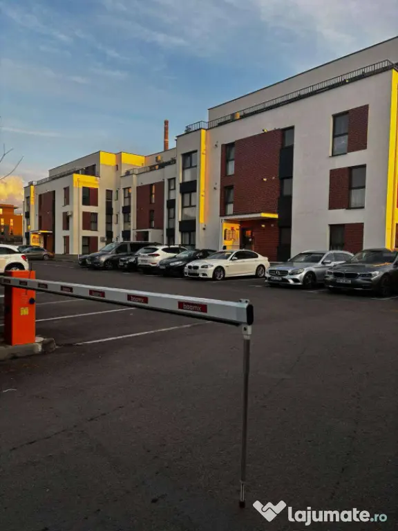 Apartament 2 camere, gata de mutare, zona Atleților