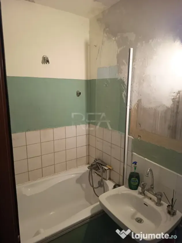 2 camere decomandat, 57,81 mp, Aleea Buhuși, 10 min metrou