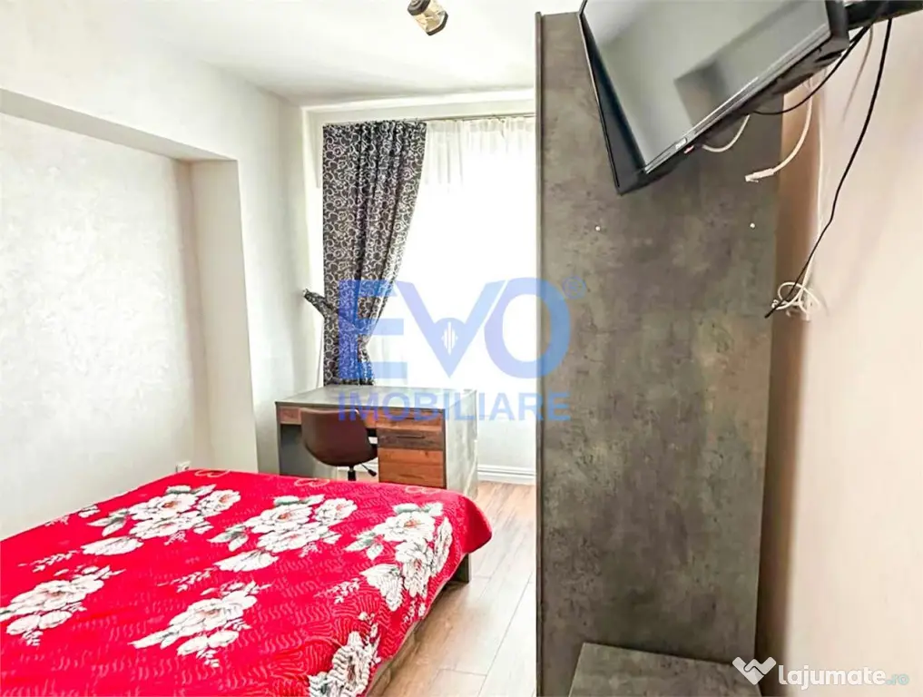Apartament 2 camere, decomandat, aer conditionat, complex Ro