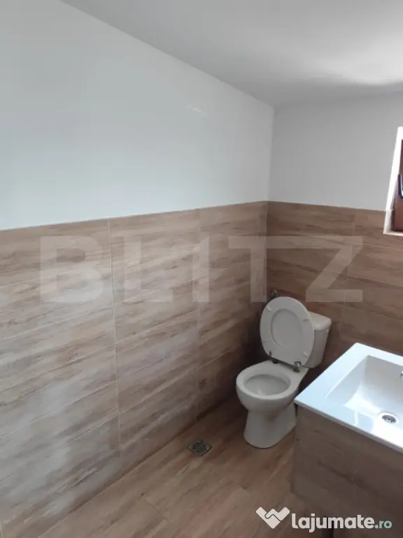 Casa de inchiriat 3 camere, 90 mp, 300 mp teren, zona Galata
