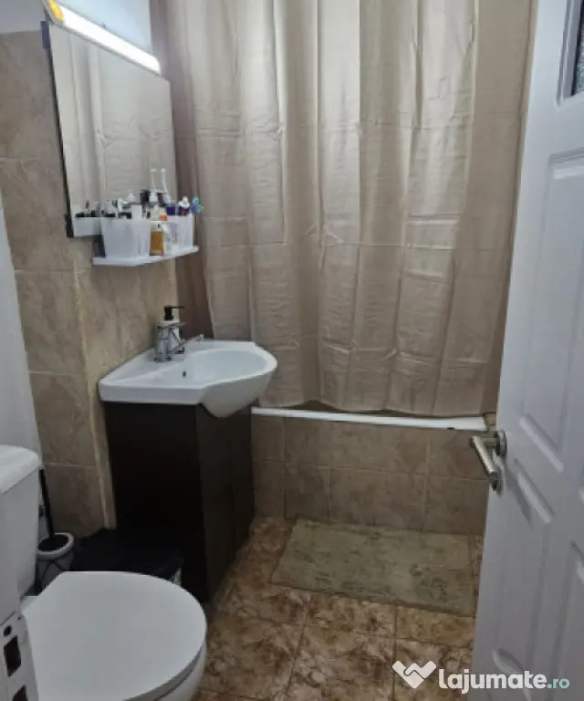 Apartament 4 camere, 84,13 mp, zona Cornitoiu