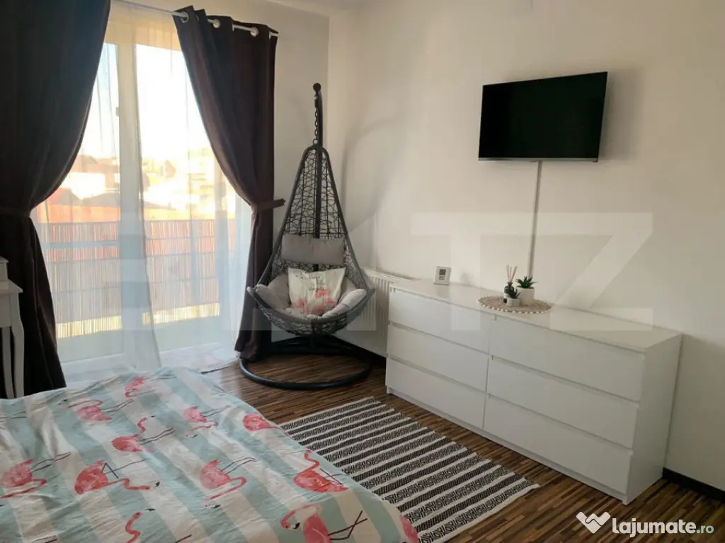 Apartament 3 camere, 59mp, 2 balcoane, etaj intermediar, Flo