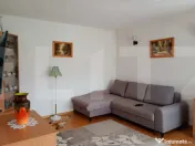 Casă familială cu curte și grădină, sat Mărcus, com. D 