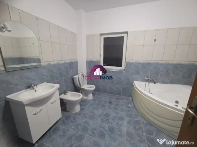 Apartament 3 camere de inchiriat ETAJUL 1 – destinat mu...