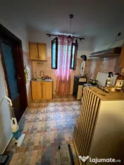 Casă 130 mp, teren 562 mp, Pielesti 