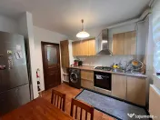 Apartament 4 camere, 2 băi, etaj 1, Tătărași 