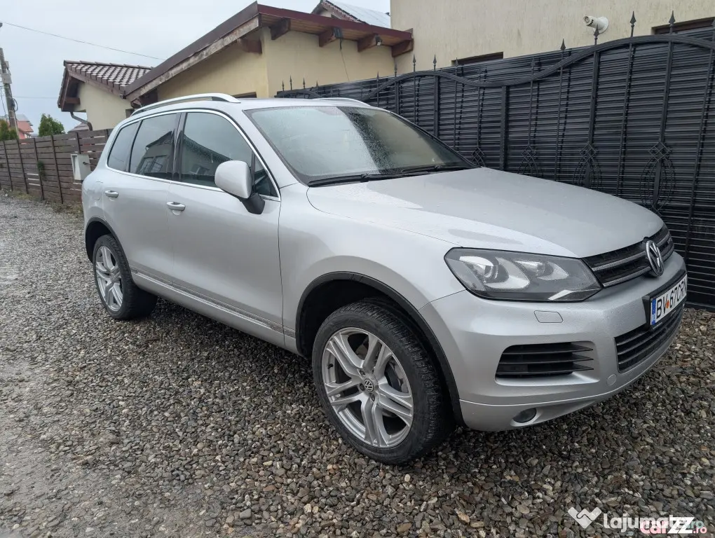 VOLKSWAGEN Touareg 2012 — imagine 4