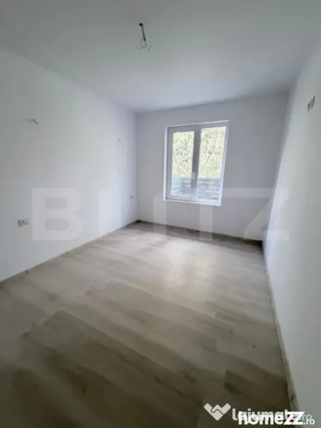 Apartament 3 camere, 72 mp, loc de parcare inclus, complex S - Targoviste (Dambovita)