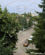 Apartament 4 camere Nord ,Etaj 3 la Poarta Scolii nr 14