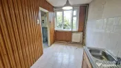 Apartament 4 camere Nord ,Etaj 3 la Poarta Scolii nr 14