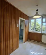 Apartament 4 camere Nord ,Etaj 3 la Poarta Scolii nr 14