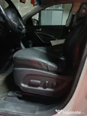 Hyundai Grand Santa Fe 