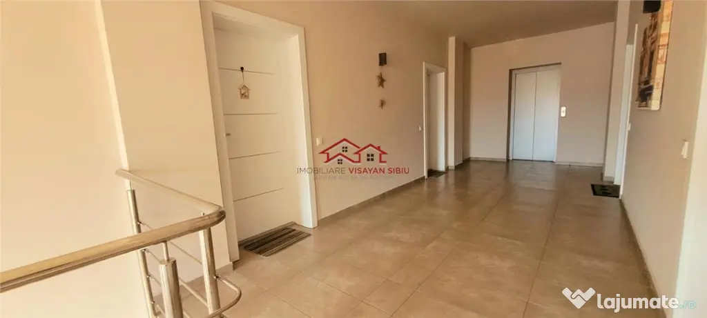 Pentahouse nou modern parcare lift aproape de Mall Sibiu