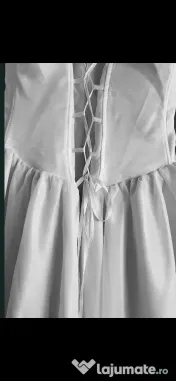 Rochie mireasă elegantă tip corset