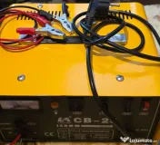 incarcator baterie auto 