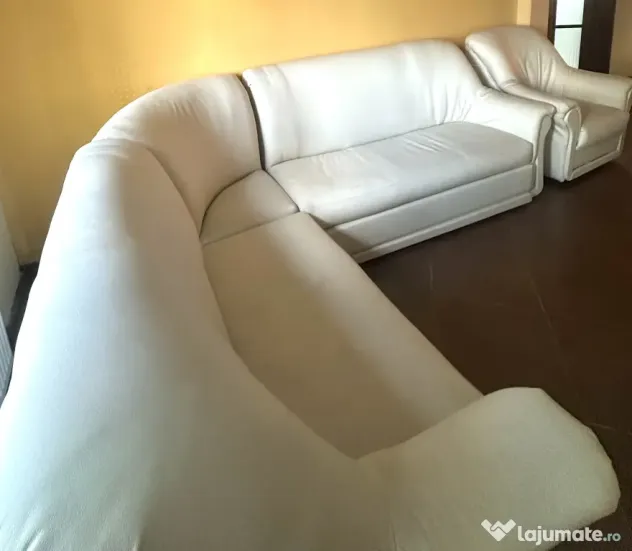Canapea extensibilă din piele
