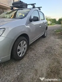 vand dacia sandero