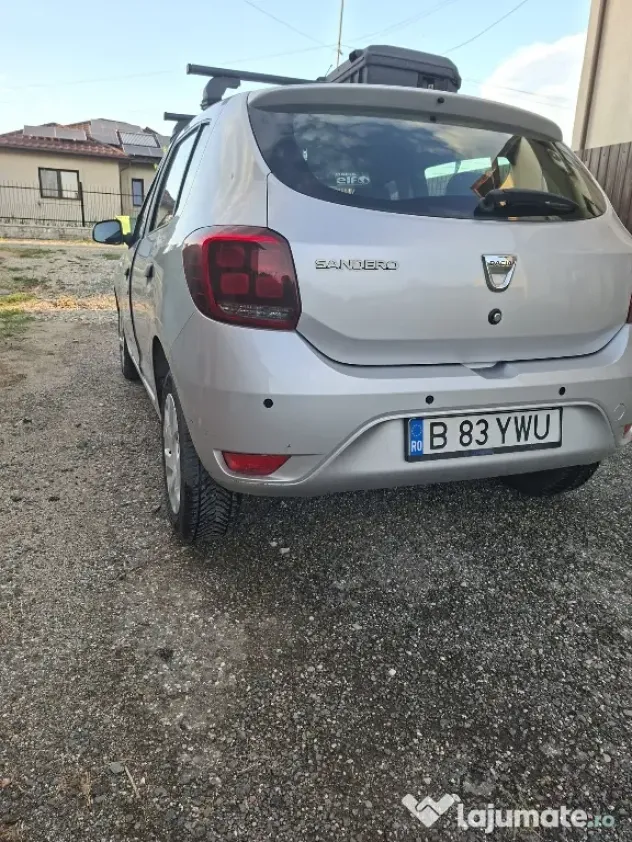 vand dacia sandero