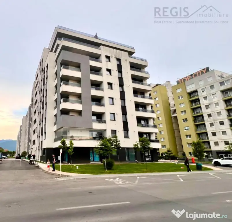 Apartament Lux prima cu loc de parcare subteran Tractoru Co