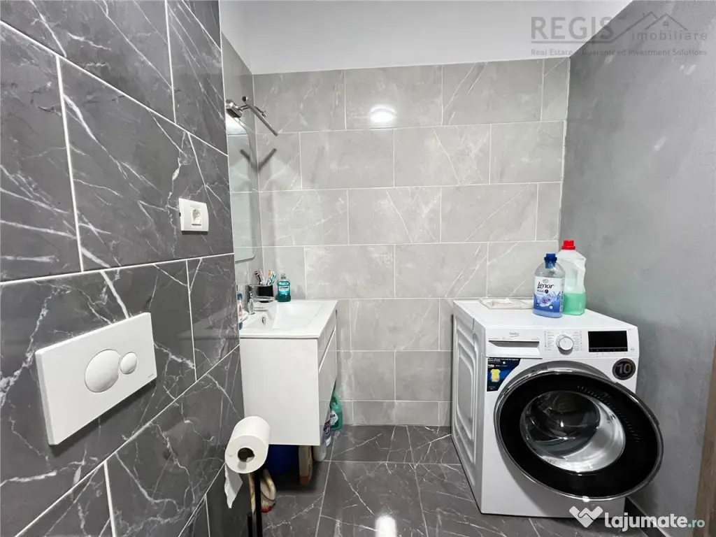 Apartament Lux prima cu loc de parcare subteran Tractoru Co