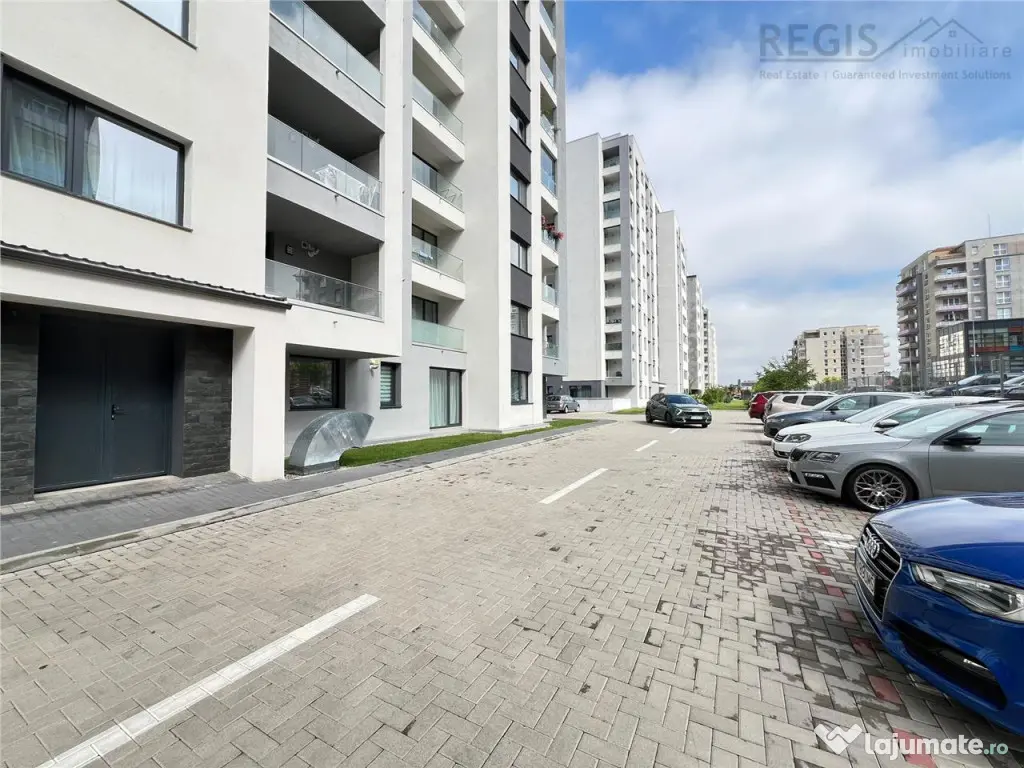 Apartament Lux prima cu loc de parcare subteran Tractoru Co