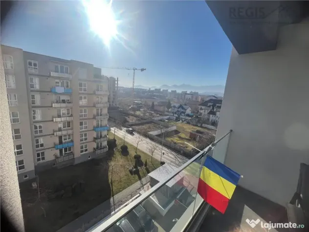 Apartament Lux prima cu loc de parcare subteran Tractoru Co