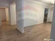 INCHIRIERE Apartament cu 3 camere in zona Aviatiei