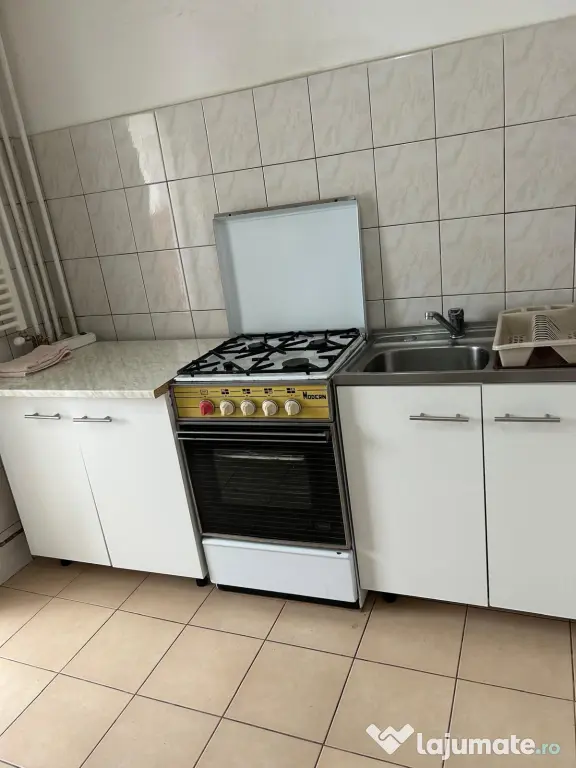 Proprietar, ofer spre inchiriere ap 2 cam