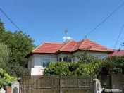 OCAZIE CASA 65 MP UTILI , 1600 MP TEREN COMUNA PERISOR, TOAT 