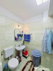 Apartamet semidecomandat de 2 camere, parcare, lift, zona Te 