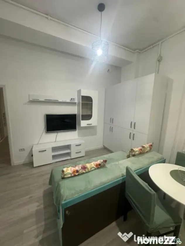 Apartament 2 camere de vanzare in zona Uzina de Pizza - Depo - Mamaia Sat (Constanta)